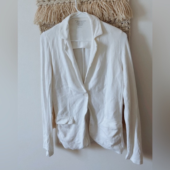 Majestic Filatures Deluxe Teeshirt Soft Blazer Jacket White Size Large - Picture 2 of 6